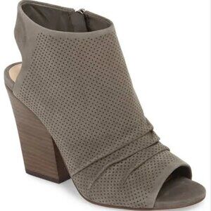 Vince Camuto Kentvi Gray Leather Shooties Size 11 Shabby Chic‎ Rustic Country